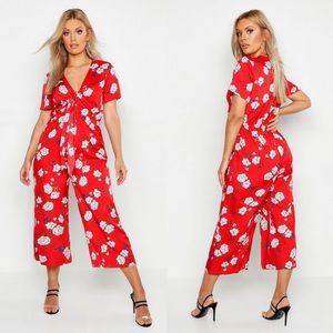 Boohoo PLUS FLORAL PRINT KNOT FRONT CULOTTE JUMPSUIT Size US 16